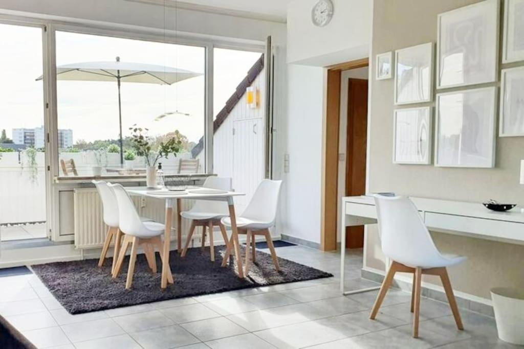 Modernes Und Ruhiges Appartement Mit Loggia マール エクステリア 写真