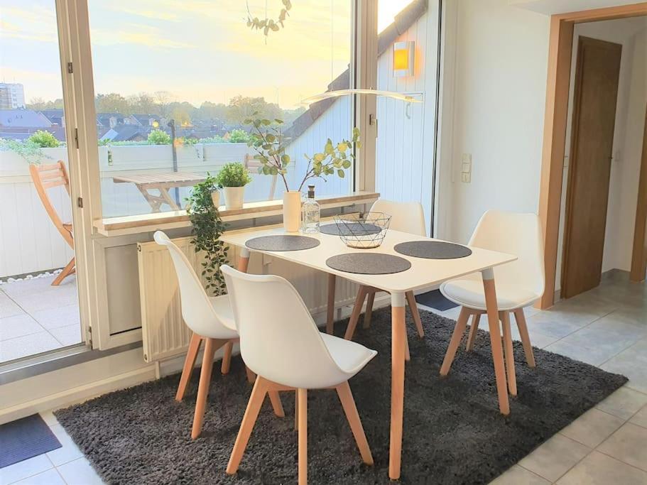 Modernes Und Ruhiges Appartement Mit Loggia マール エクステリア 写真