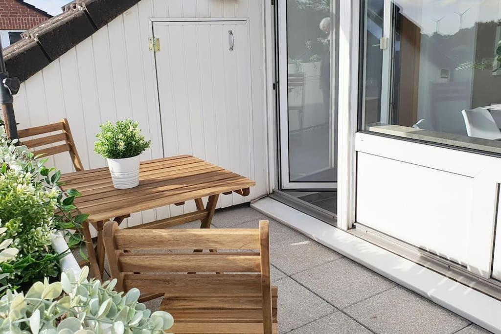 Modernes Und Ruhiges Appartement Mit Loggia マール エクステリア 写真